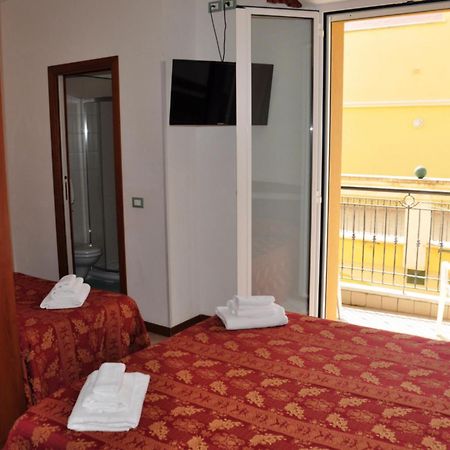 Hotel Belvedere Misano Adriatico Ngoại thất bức ảnh